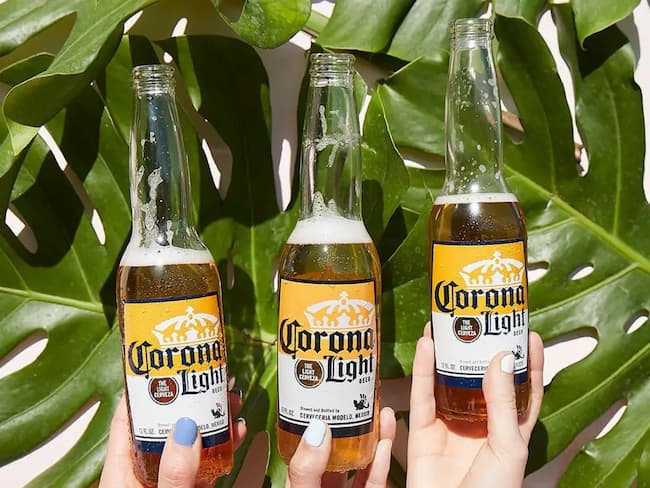 how many carbs in corona beer