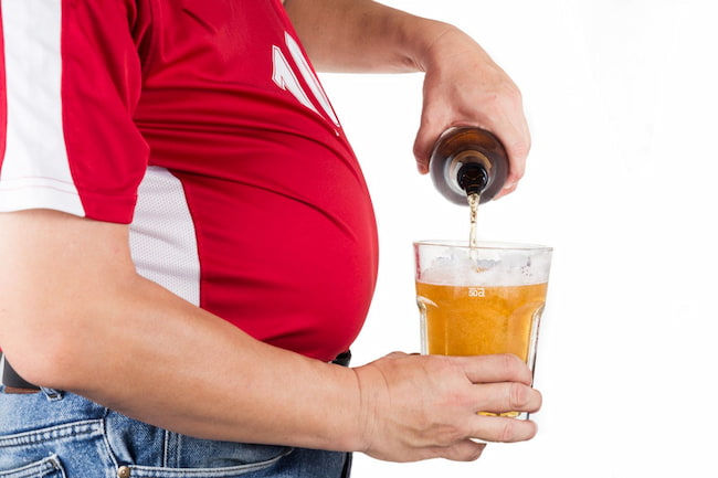  what causes a beer belly