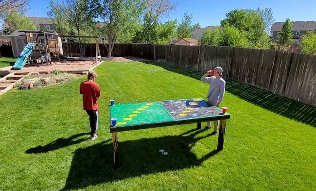 beer die table dimensions