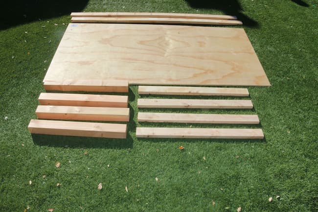 how to build a beer die table