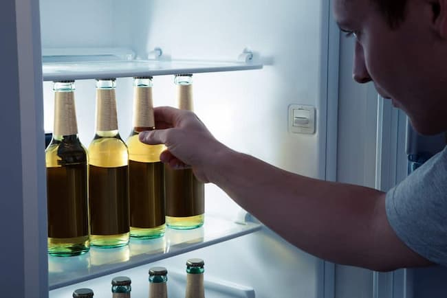  how long to chill a beer in the freezer