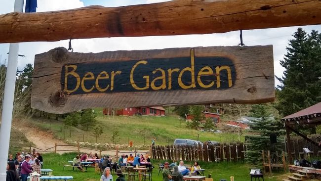 what is a beer garden